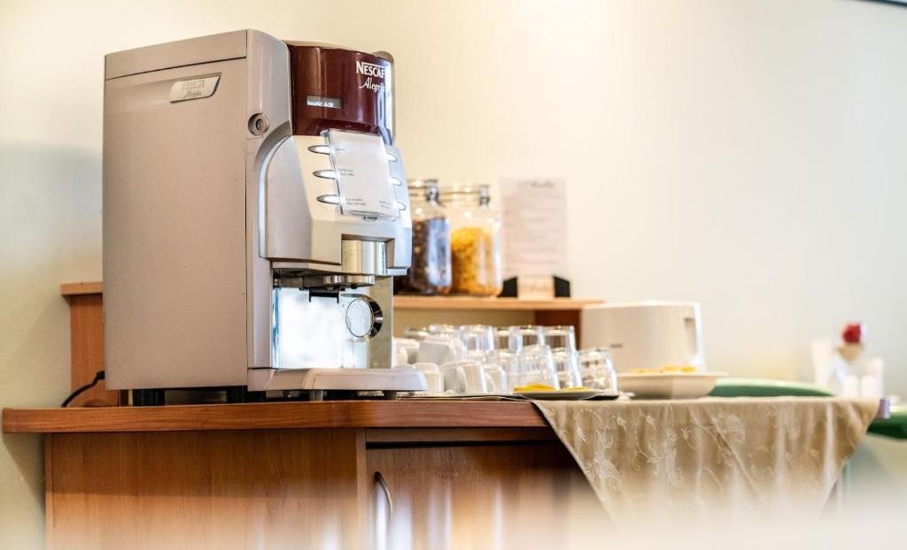 ARIBĖ Hotel Klaipėda - breakfast coffee corner